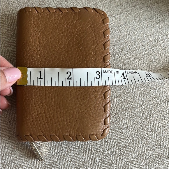 Tory Burch McGraw Mini Brown Wallet - Picture 8 of 9